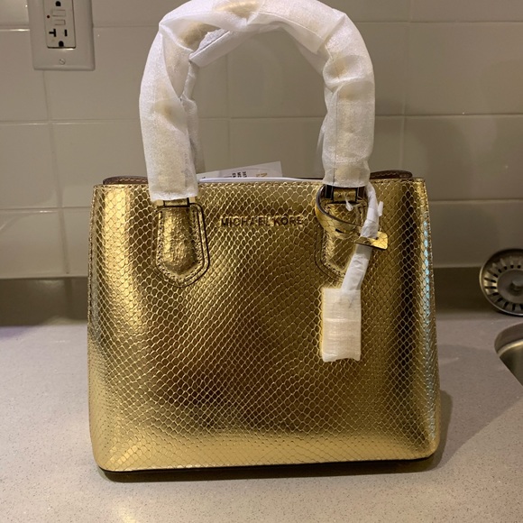 Michael Kors Adele Medium Leather Messenger Bag - Picture 2 of 6